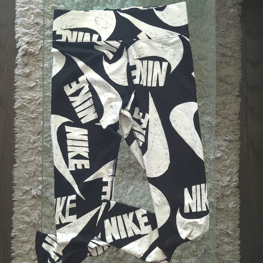 Nike Logo Leggings